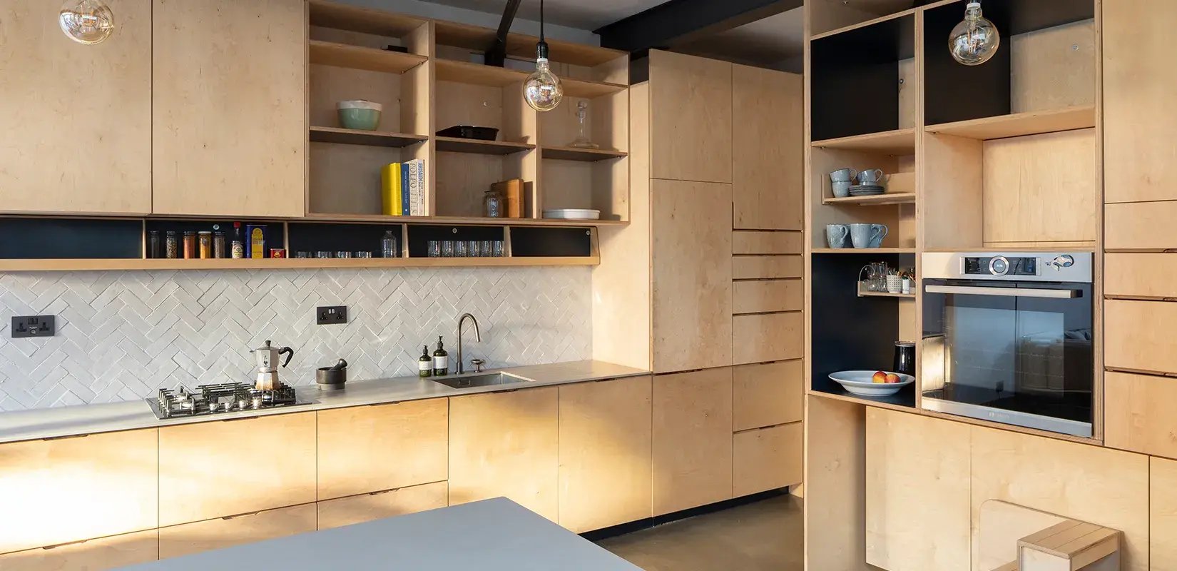RISE-Design-Studio-Architects-Birch-&-Clay-Refugio-Sustainable-Architecture-2CB-Kitchen