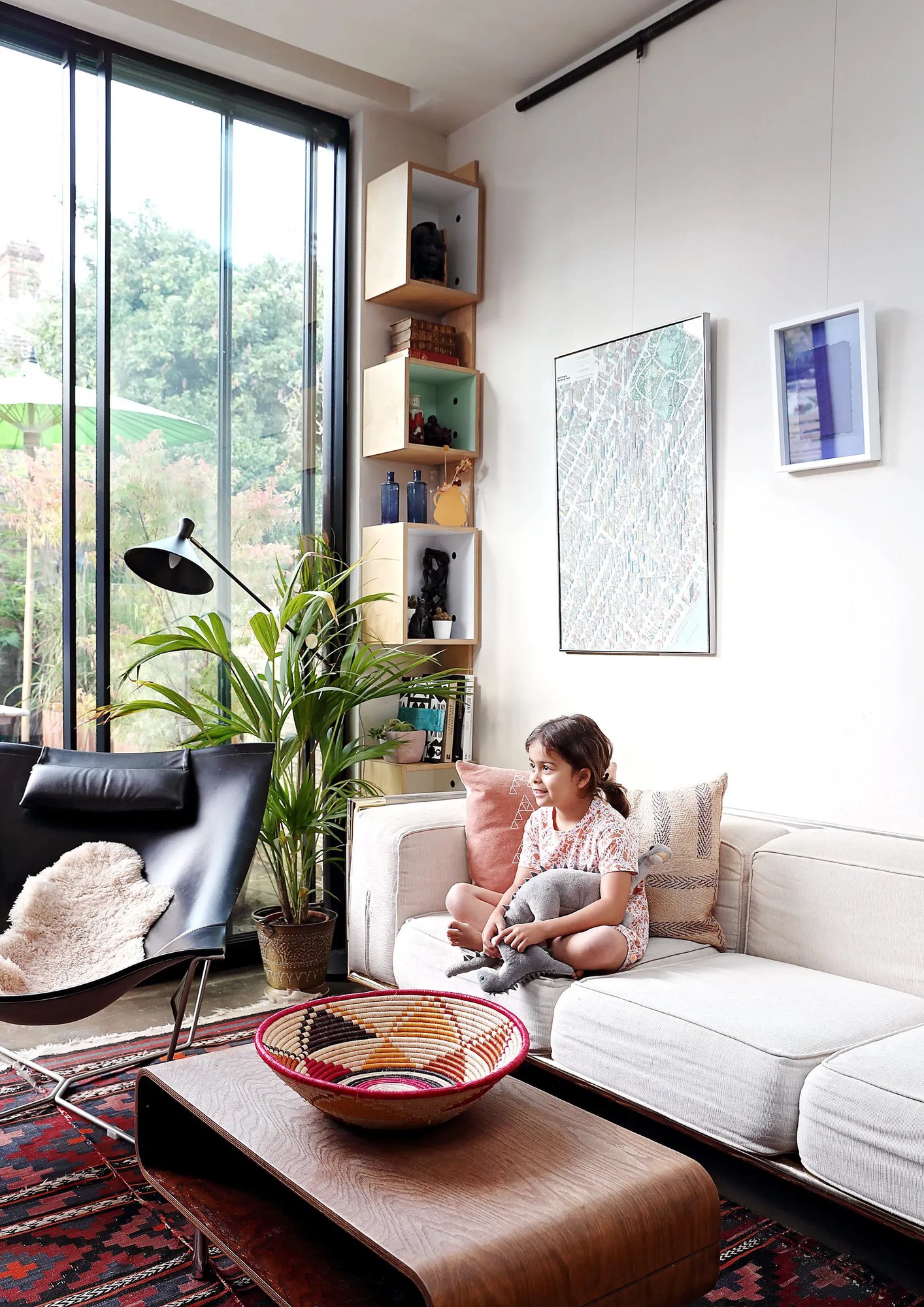 RISE-Design-Studio-Architects-Birch-&-Clay-Refugio-Sustainable-Architecture-3AF-06-Living