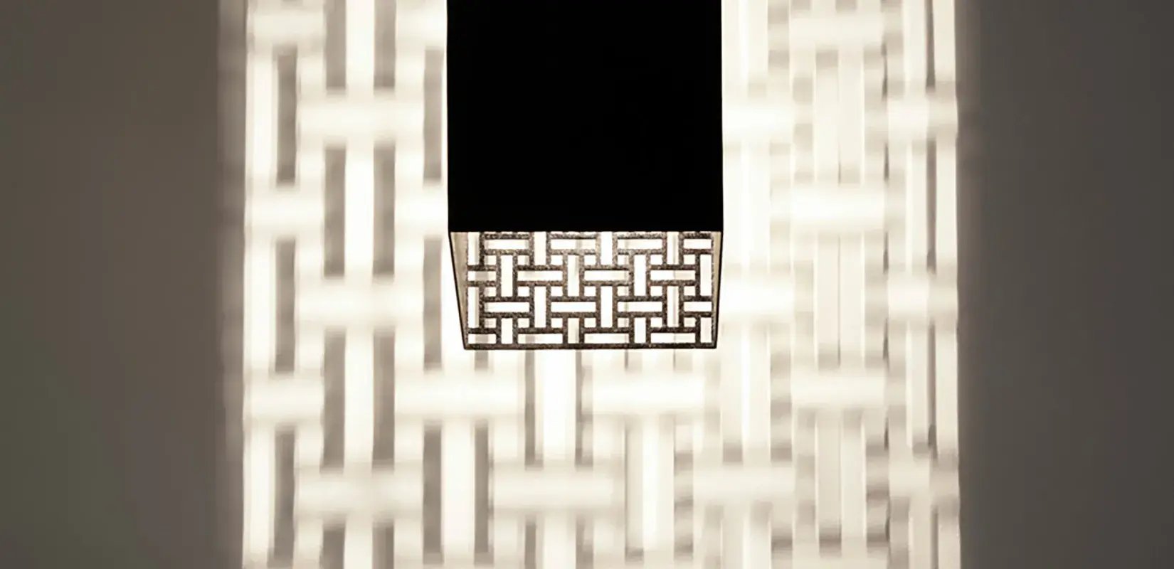 RISE-Design-Studio-Architects-El-Kiazim-Wall-Light-2CB