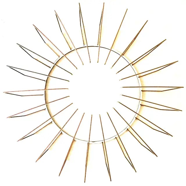 RISE-Design-Studio-Architects-El-Montovano-Pendant-Light-3AF-01