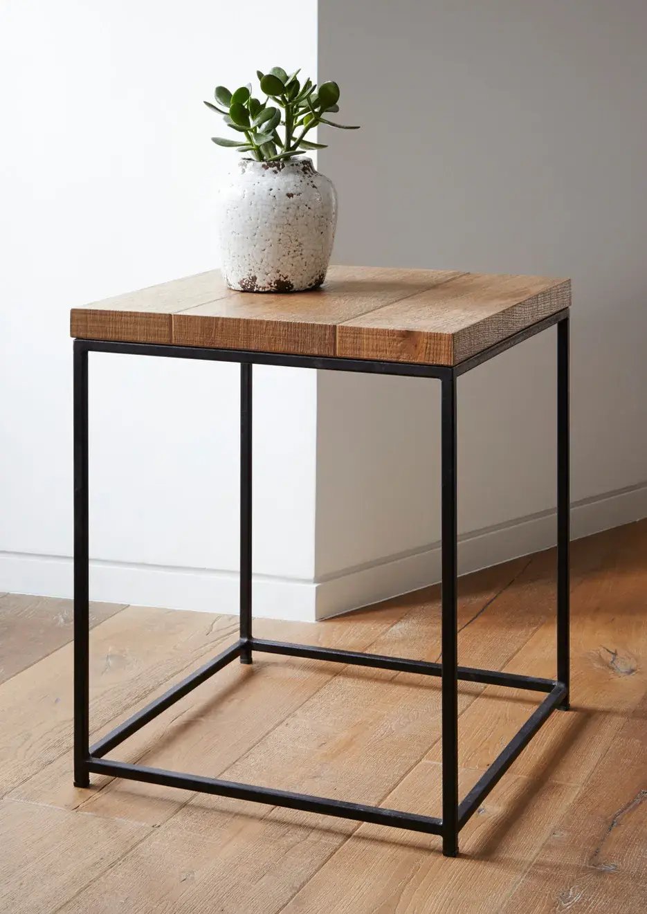 RISE-Design-Studio-Architects-Glenshaw-Mansions-Coffee-Table-3AF-01