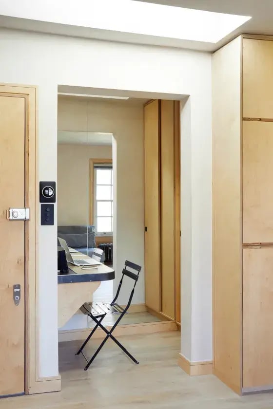 RISE-Design-Studio-Architects-Plywood-House-Regents-Park-3AF-10