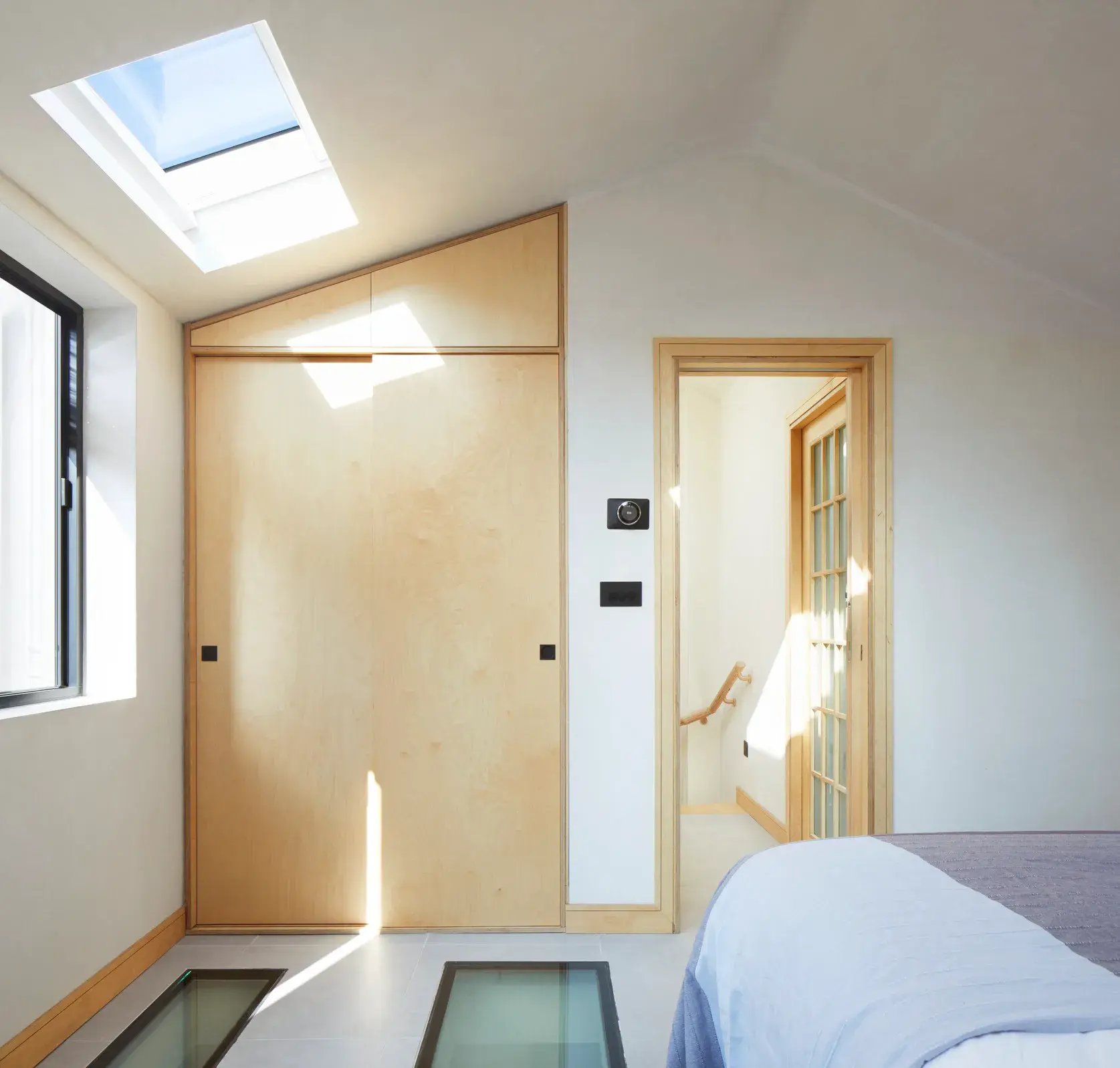 RISE-Design-Studio-Architects-Plywood-House-Regents-Park-3AF-14-1
