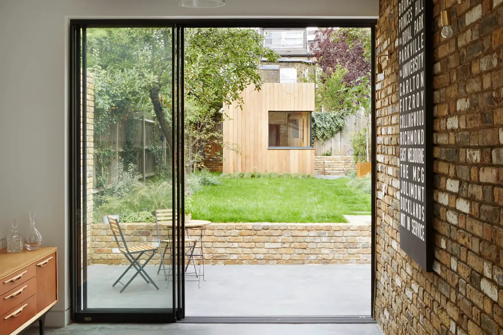 RISE-Design-Studio-Architects-Queens-Park-Glazed-Envelope-3AF-04-1
