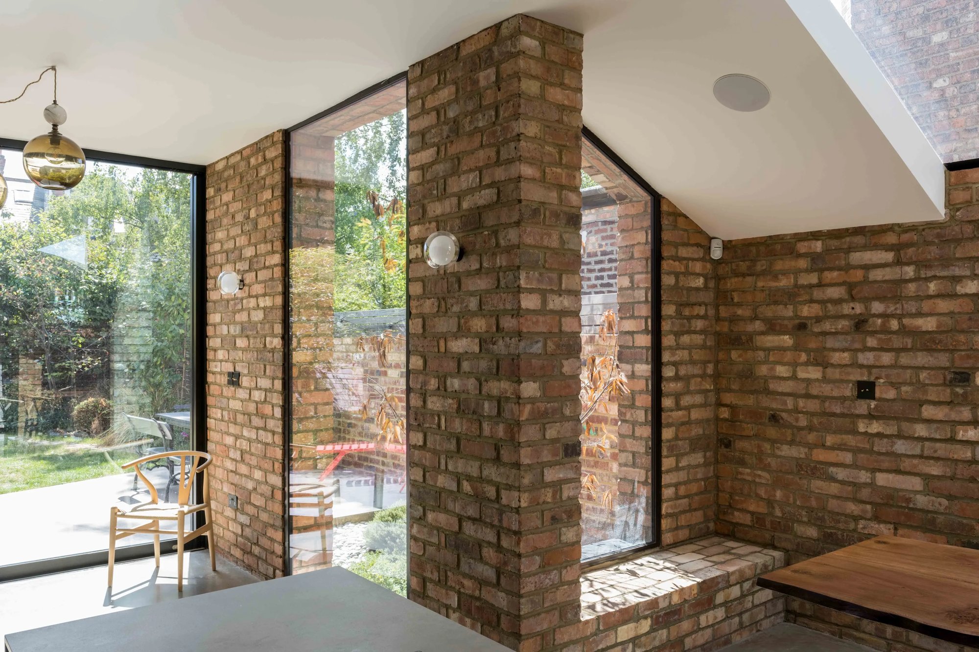 RISE-Design-Studio-Architects-Queens-Park-House-Sustainable-Home-3AF-09