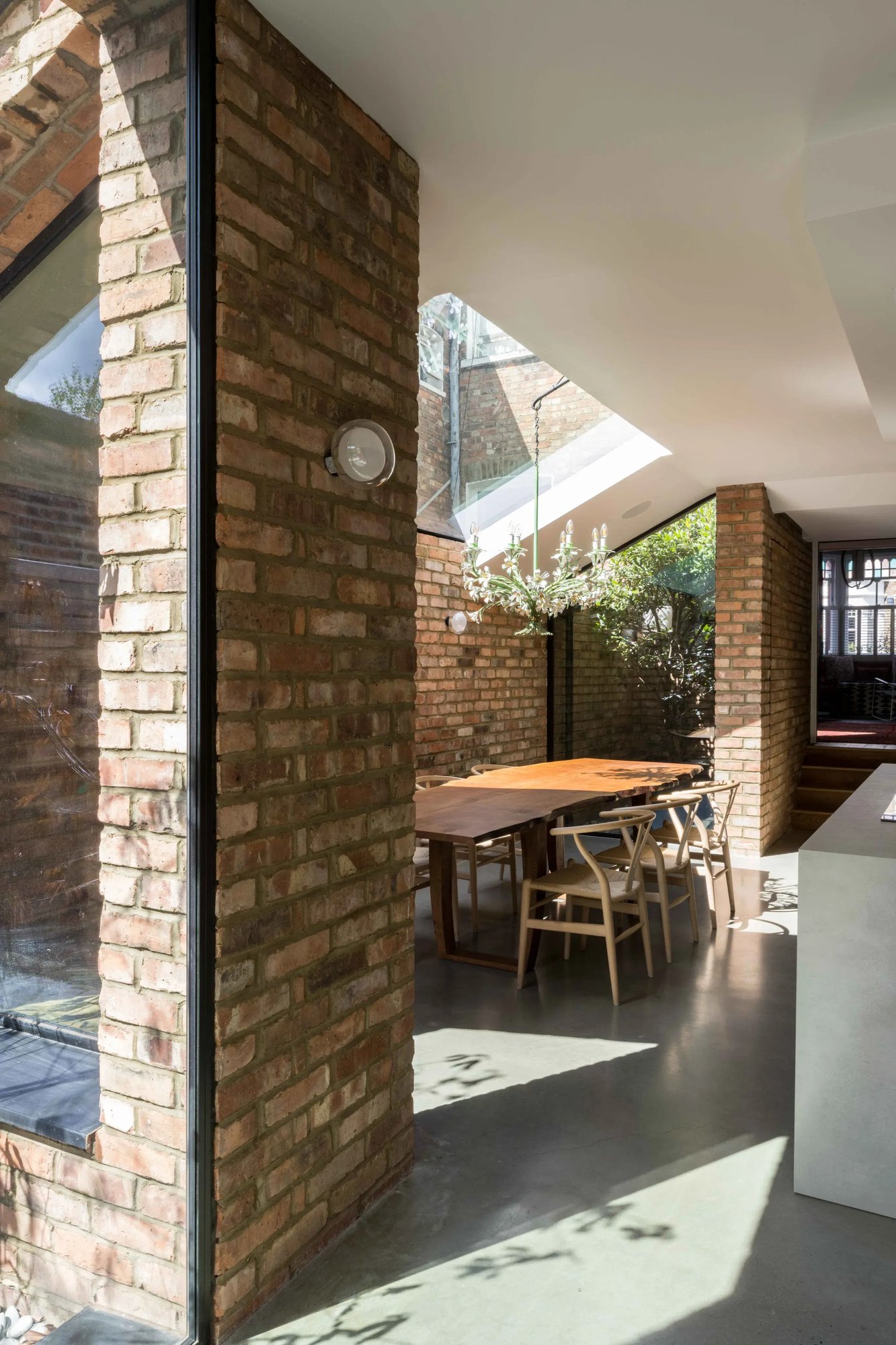 RISE-Design-Studio-Architects-Queens-Park-House-Sustainable-Home-3AF-18