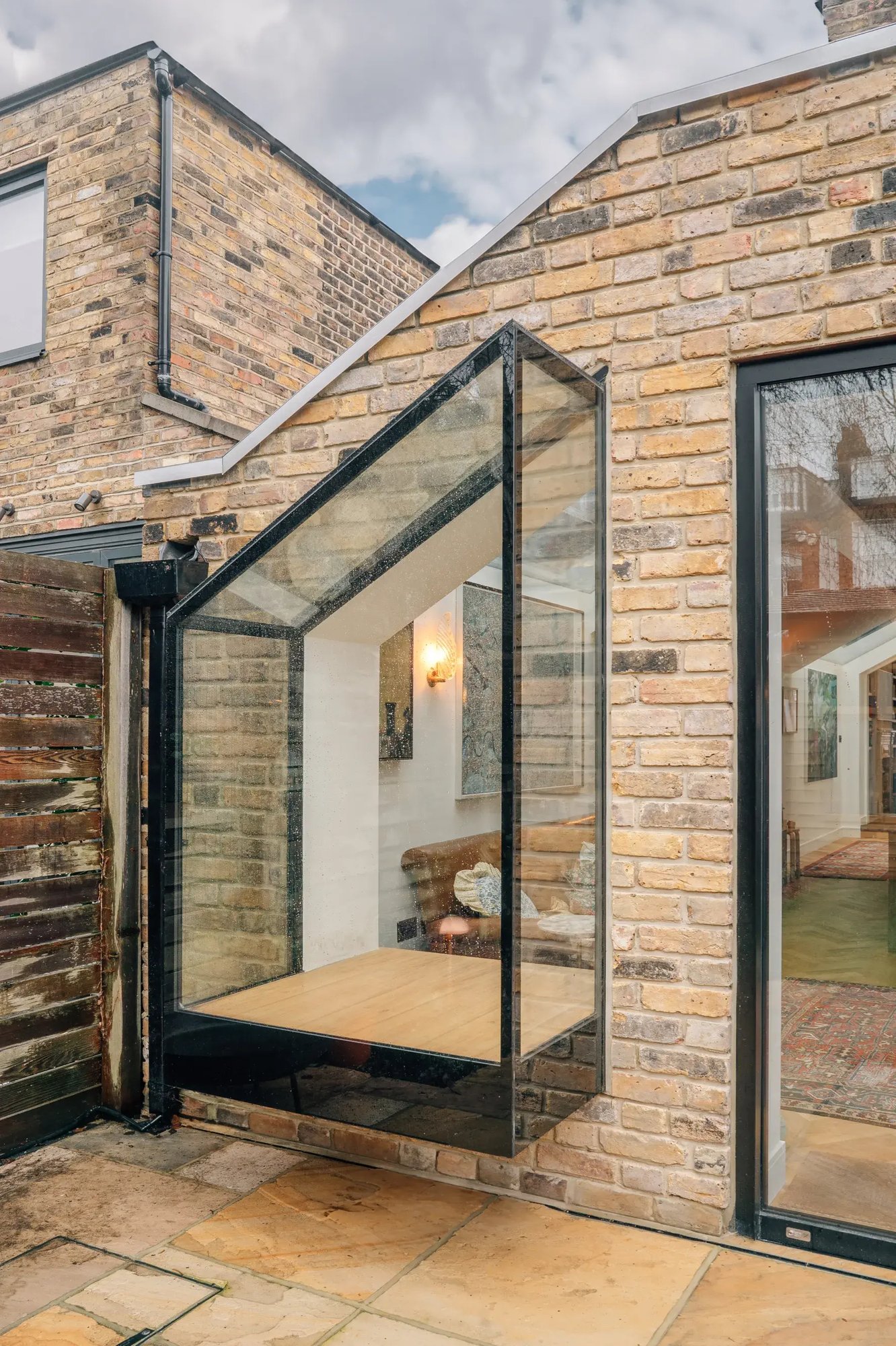 RISE-Design-Studio-Architects-Queens-Park-Kempe-Road-House-3AF-01