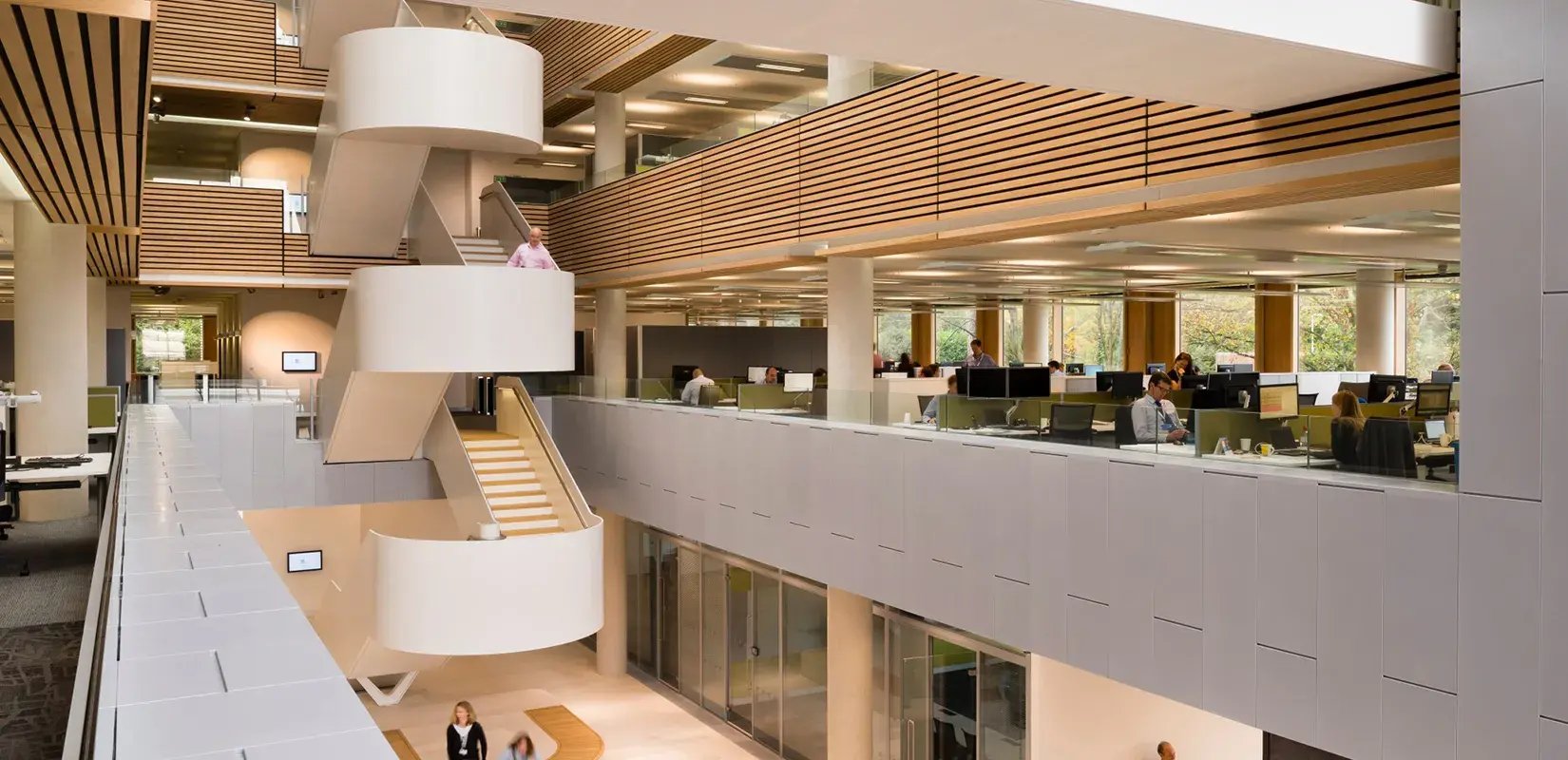 RISE-Design-Studio-Southampton-University-Maritime-Centre-of-Excellence-2CB-Atrium-Stair