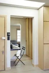 RISE-Design-Studio-casa-plywood