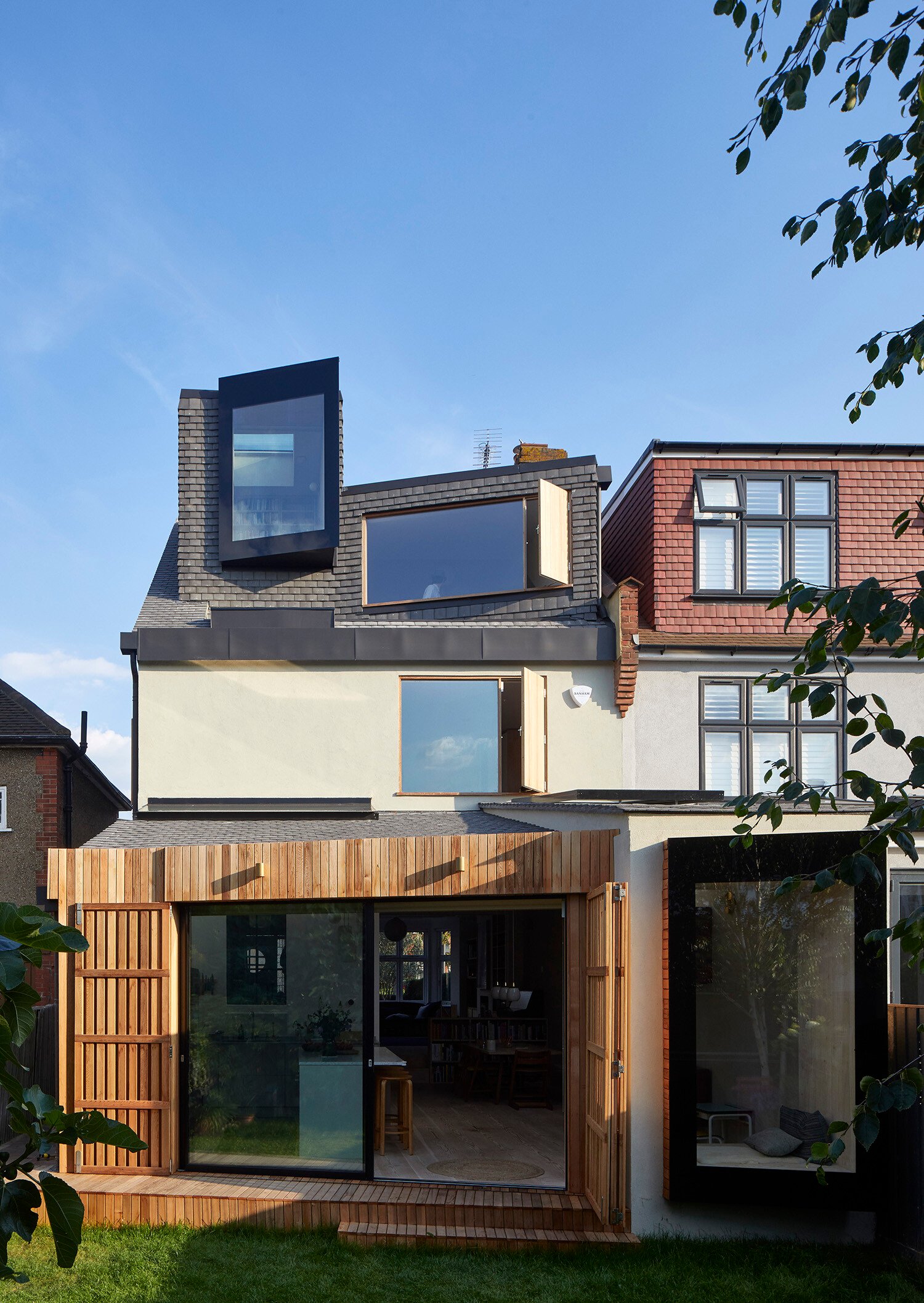 RISE_Design_Studio-Architects-Douglas_House-EnerPHit-Low_Energy_House-03